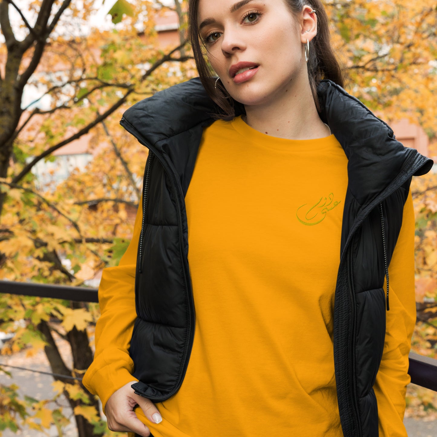 Women's Embroidered Long Sleeve Tee